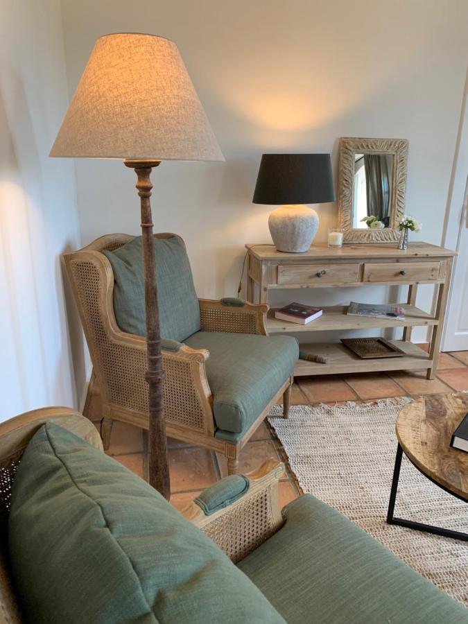 ホテル Bastide Sainte Anne エクステリア 写真