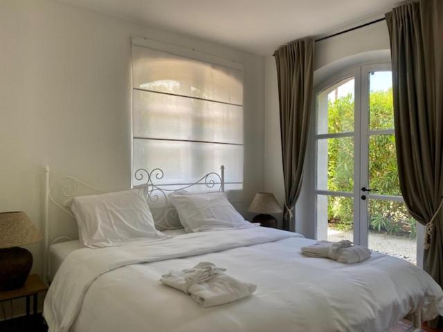 ホテル Bastide Sainte Anne エクステリア 写真