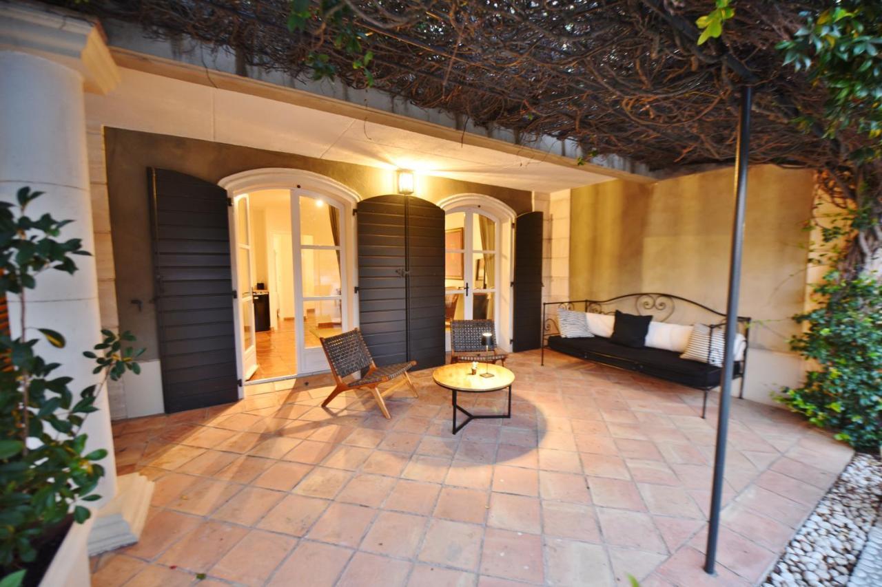 ホテル Bastide Sainte Anne エクステリア 写真