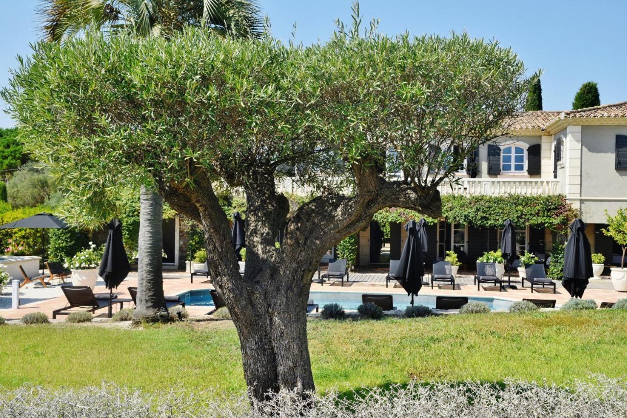 ホテル Bastide Sainte Anne エクステリア 写真
